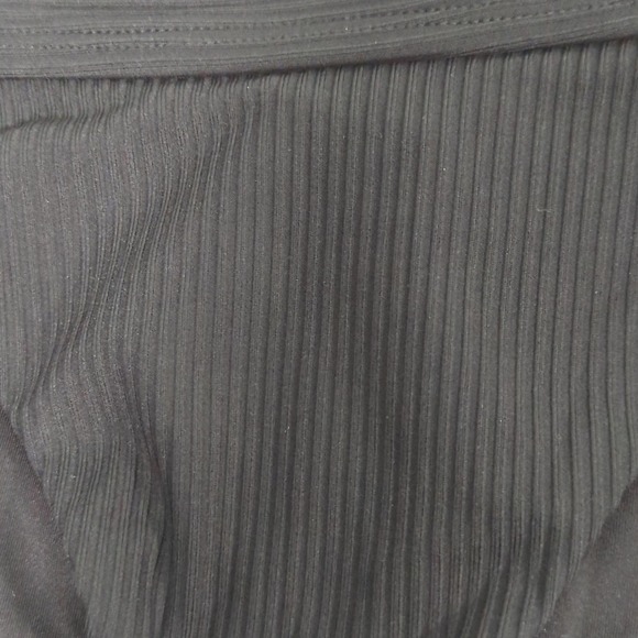 Andie The Banded Cheeky Bottom | XL - Picture 6 of 9